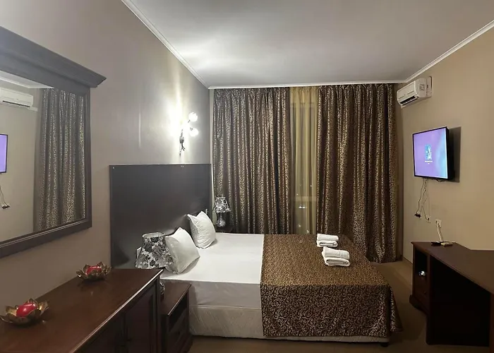 Festa Апартаменты